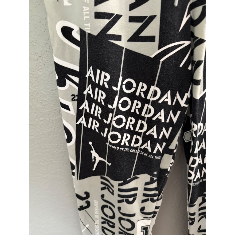 Nike Air Jordan Fleece Joggers Sweatpants MED Loose Graphic Black Grey - Picture 3 of 12